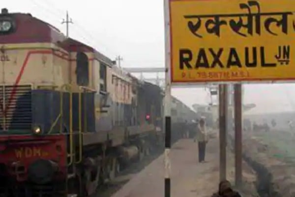 Nepal-India sign MoU for Kathmandu-Raxaul railway link