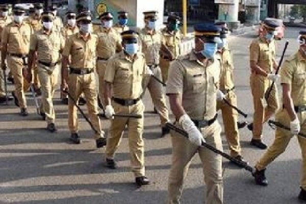 delhi police on high alert  