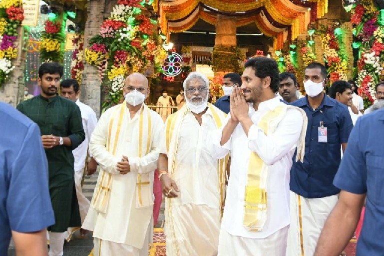 Andhra CM YS Jagan launches Sri Venkateswara Bhakti Channel in Hindi, Kannada