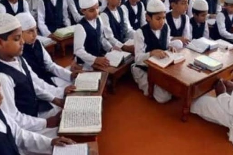 Maths, history, science now compulsory in UP madrasas
