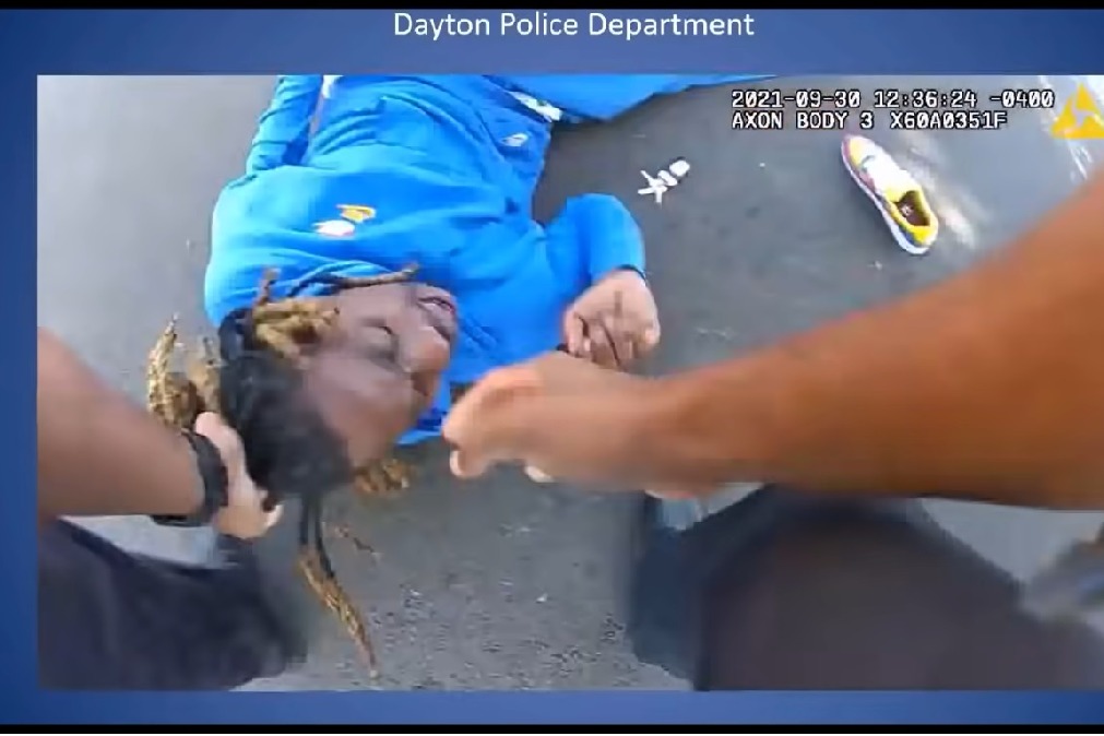 US Police Dragged Black Man By Hair From Car  