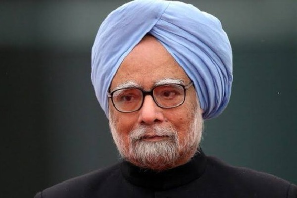 Former prime minister Manmohan Singh admitted to the AIIMS