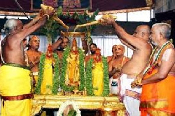 CJI Justice NV Ramana Participate in Tiruma Srivari Brahmotsavalu  