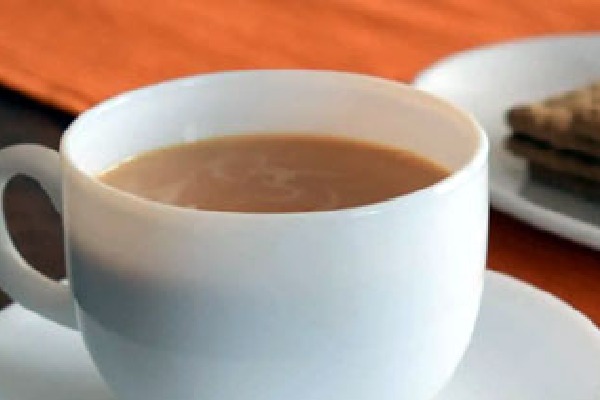 Niloufer Cafe presents a cup of tea for Rs 1000