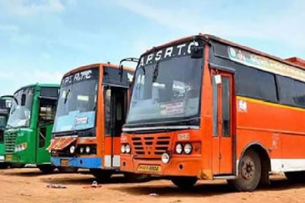 APSRTC Announce 150 special Buses To Hyderabad
