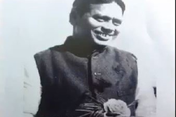 Pawan Kalyan Remembered Damodaram Sanjeevaiah