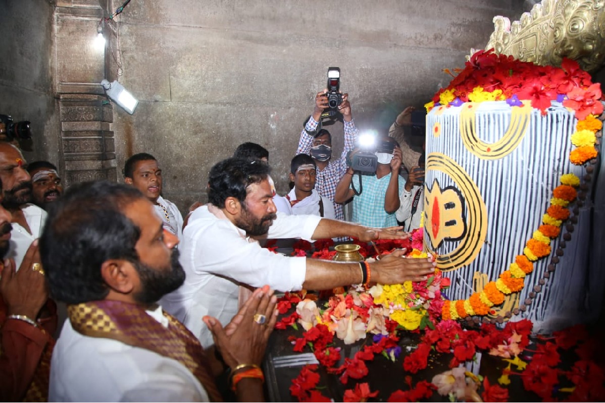 Kishan Reddy visit Rammappa Temple and offers special prayers