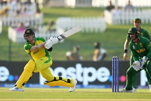 Austraila beat South Africa by five wickets