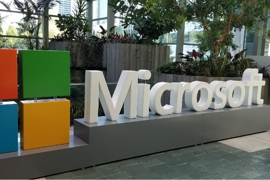 Microsoft overtakes Apple as most valuable company