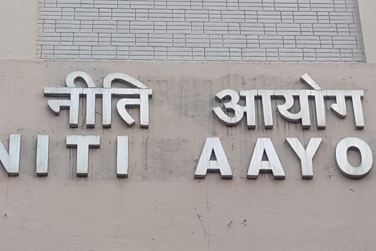 40 Cr 'missing middle' have no financial protection for health: Niti Aayog