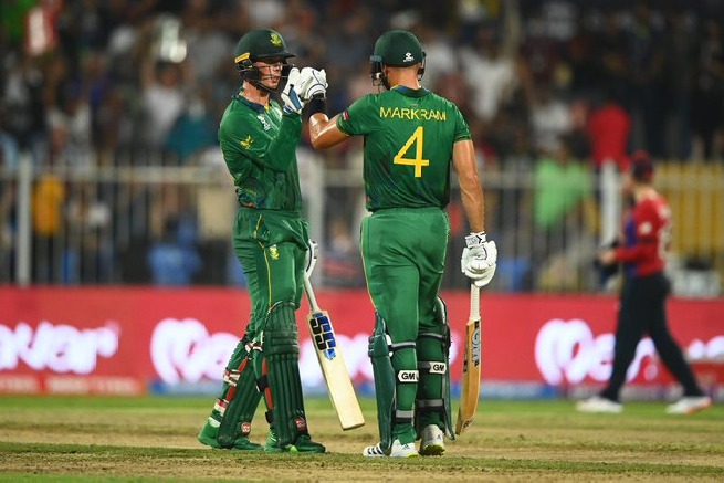 South Africa posts huge total against England