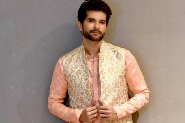 'Bigg Boss 15': Raqesh Bapat pens an emotional note for fans after his exit