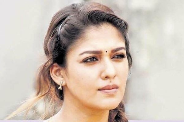 Nayanatara charges a bomb for Chiranjeevis film 