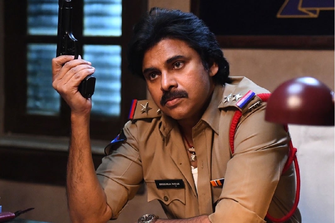 'Bheemla Nayak' producer teases Pawan's fans with a glimpse from editing room