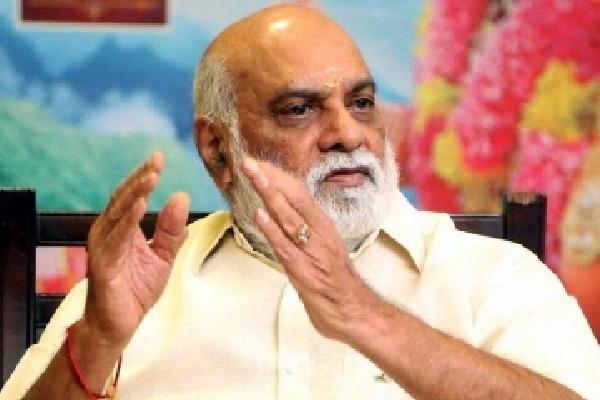 Director K. Raghavendra Rao appeals to AP CM to reconsider Bill on ticket prices