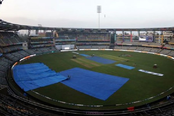 Toss delayed due to wet outfield