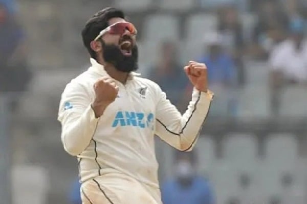 Coach's timely boost helped Ajaz Patel take all-10 in an innings