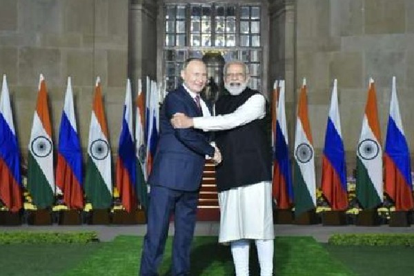 Russia president Vladimir Putin arrives India