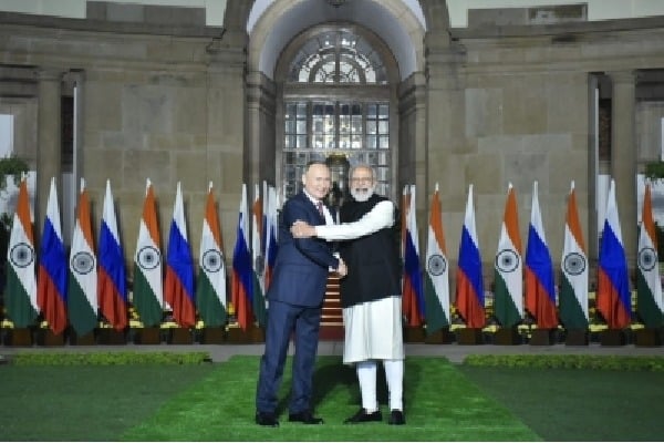 Modi, Putin discuss regional, global developments, including Afghanistan situation