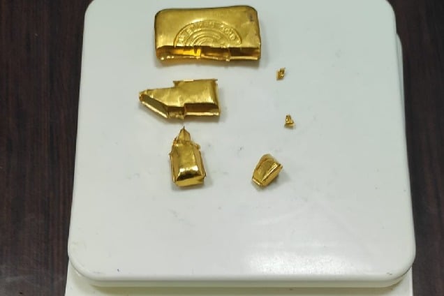 Gold seized from passenger at Hyderabad Airport
