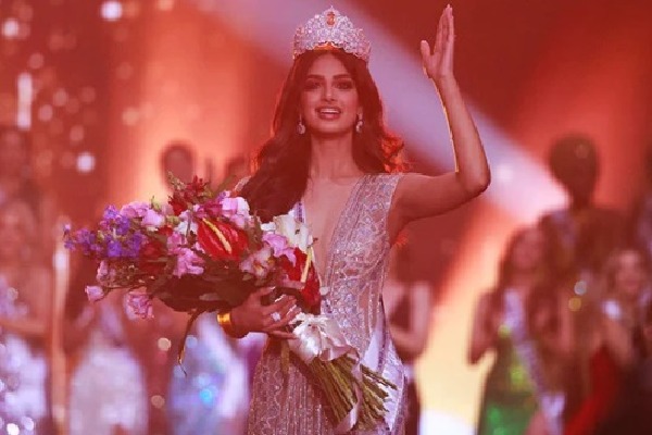 Indias Harnaaz Sandhu wins Miss Universe 2021 title