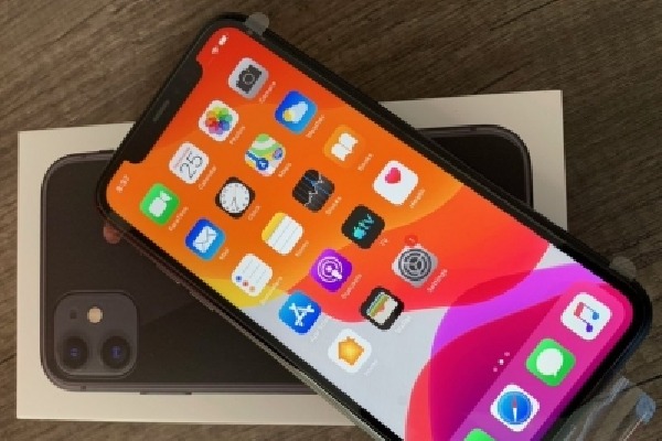 Apple releases iOS 15.2 with range of new features
