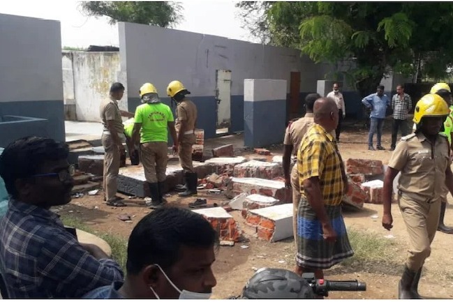 3 Students Killed In a Private School Due To Wall Collapsed