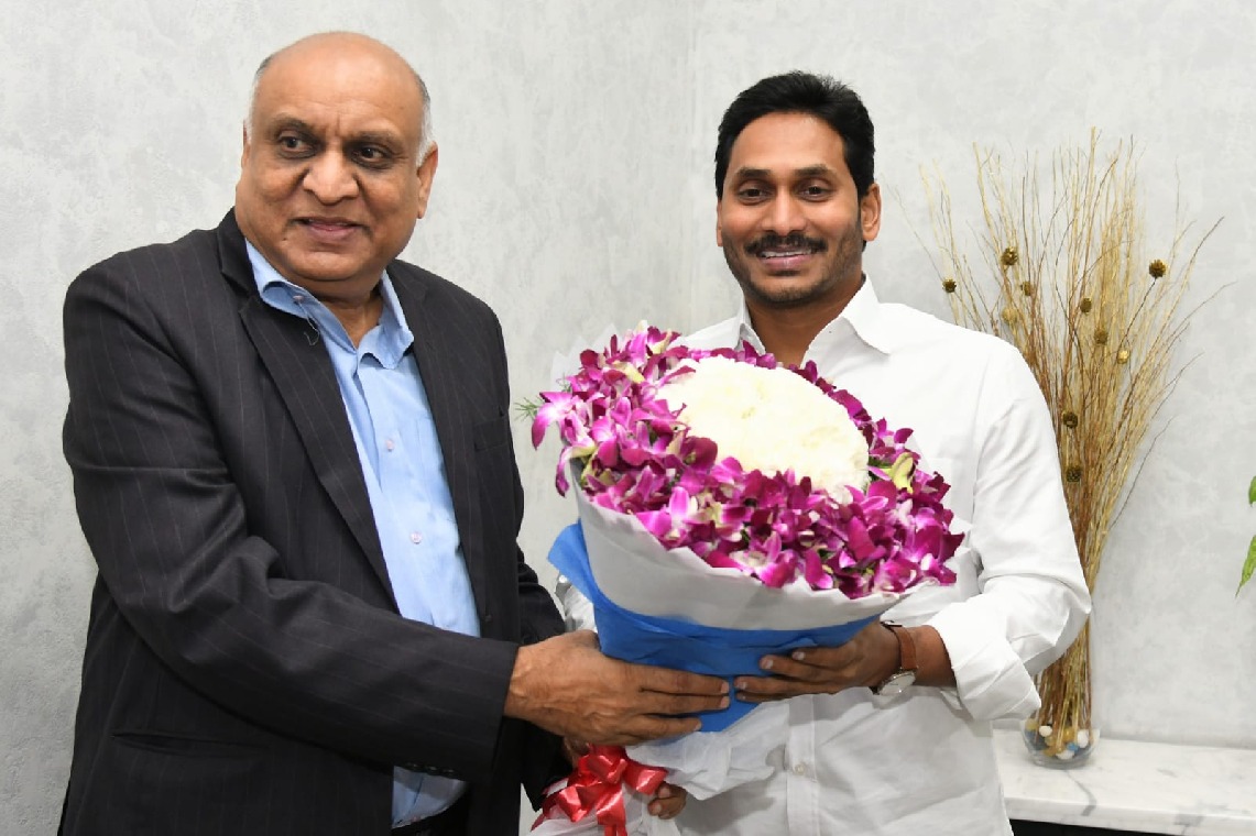 Shree Cement MD and JMD met CM Jagan to set up huge cement plant in state