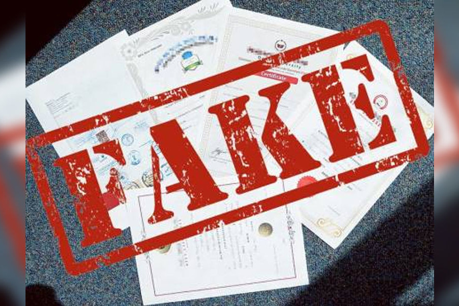 Fake degree racket busted in Warangal  