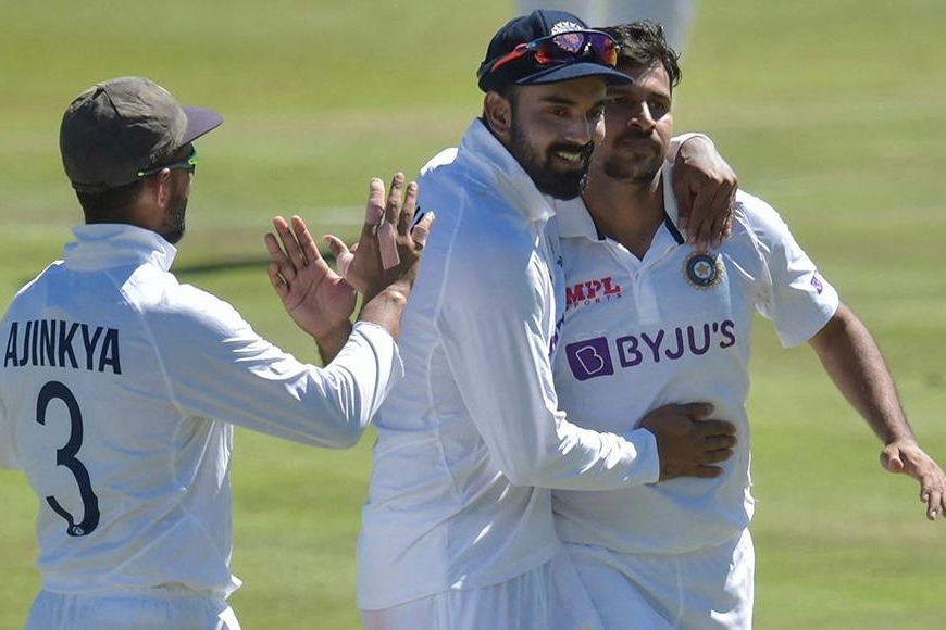 1st Test, Day 3: South Africa 109/5 at tea, trail India by 218 runs