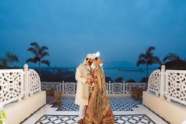mohit gets married