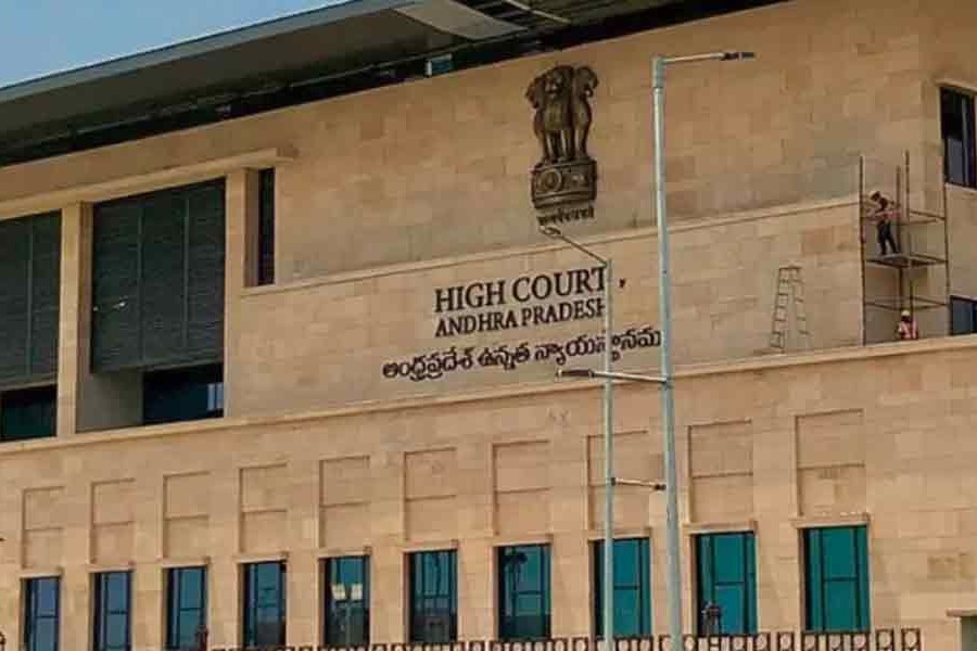 AP high court orders all courts to hear virtually