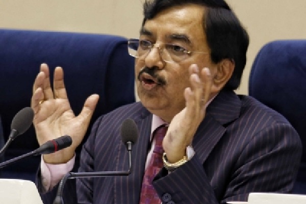 Observers are eyes and ears of Election Commission: CEC Chandra