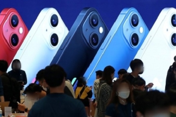 Apple iPhone top smartphone in China for 6 consecutive weeks