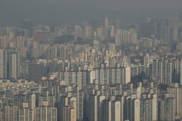 S.Korea's population mobility falls by most in 9 yrs