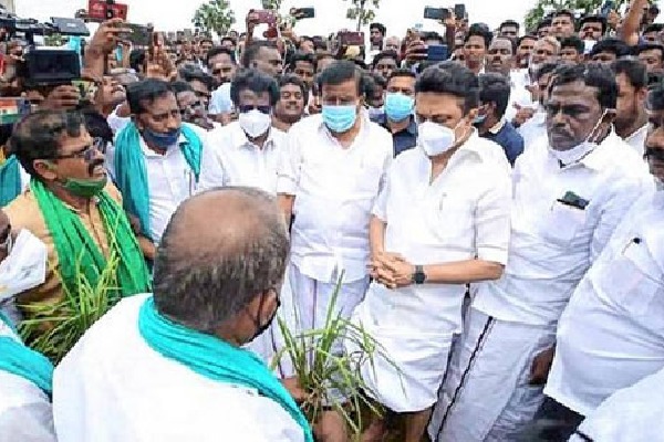 Tamil CM MK Stalin Attract on Telangana Farmer welfare schemes