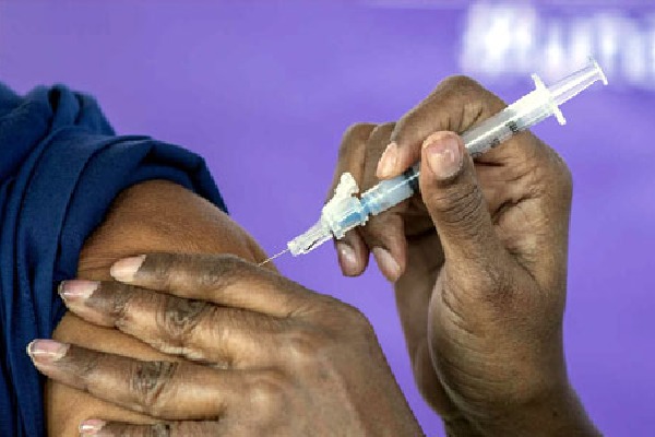 Man vaccinated after officials agree to fulfill his demands 