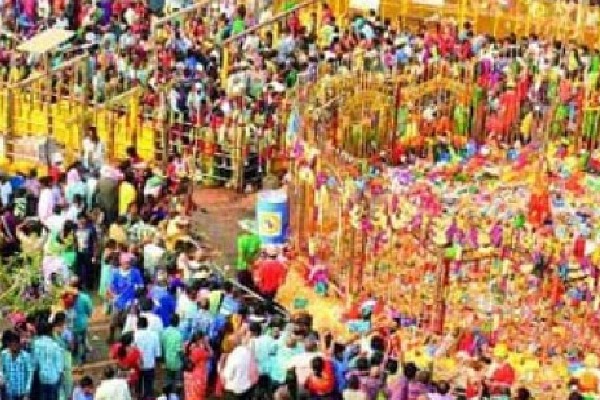 Telangana Endowment ministry good news to sammakka devotees