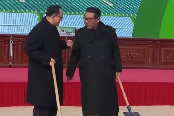 Kim Jong Un launches greenhouse agri project
