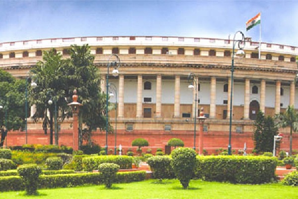 Lok Sabha Rights Committee notices to Namaste Telangana and Telangana Today