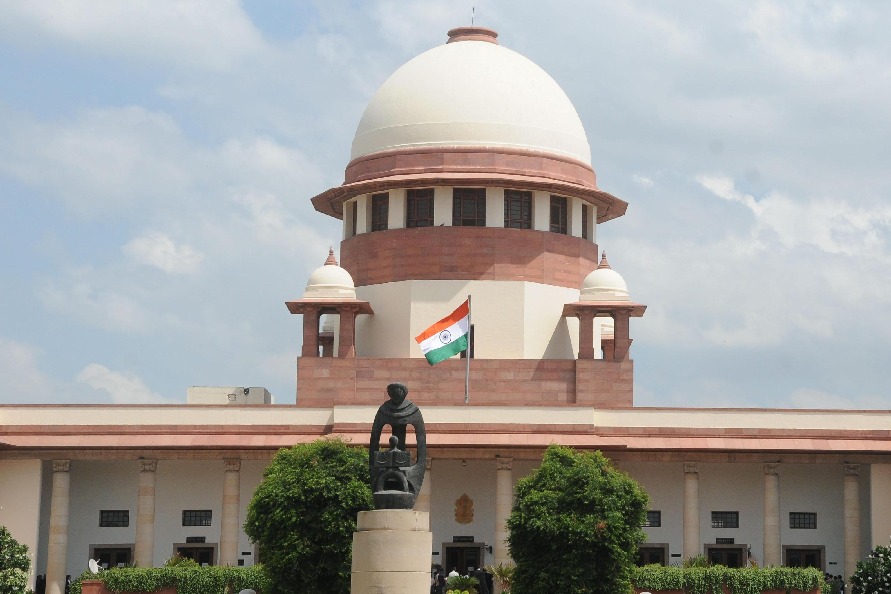 'Legal or illegal', SC asks Centre to make its stand clear on Bitcoins