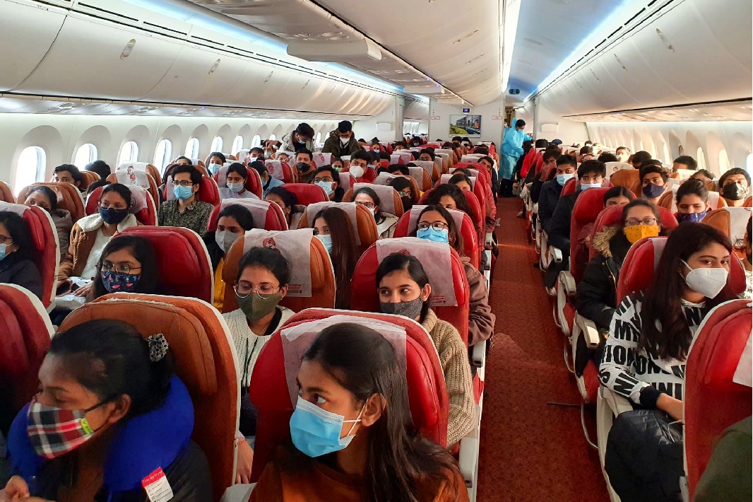First flight takeoff with 219 Indians from Ukraine
