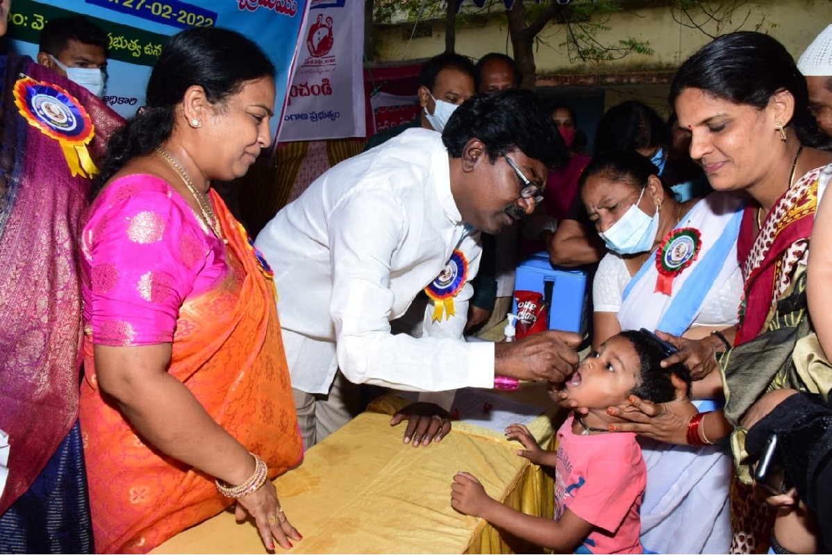 Pulse polio drive in Telugu states to cover 88 lakh children