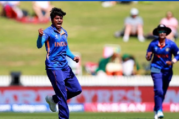 ICC Womens World Cup Kiwis Gives 261 Runs Target To India