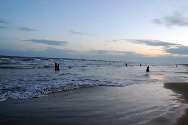 Young girl Raped by two miscreants in Machilipatnam beach