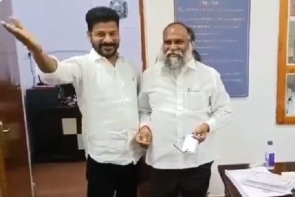 Revanth Reddy and Jagga Reddy mutual respect at CLP office