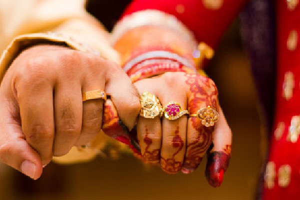 Young man married Hijra with parents permission