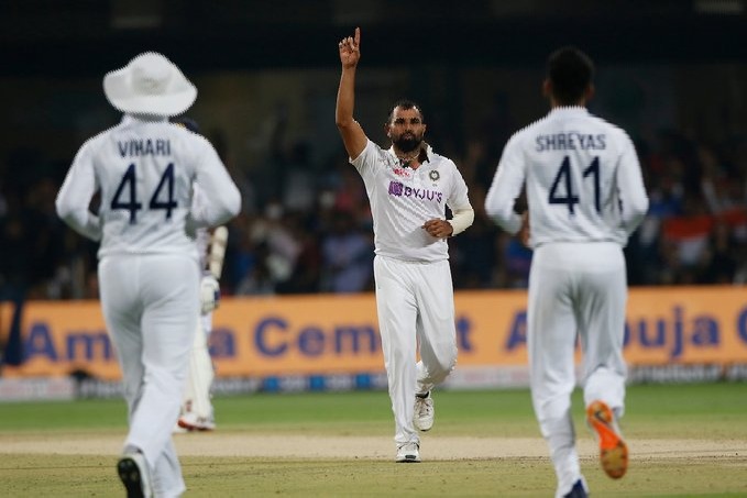 Team India bowlers rattles Sri Lankan wickets