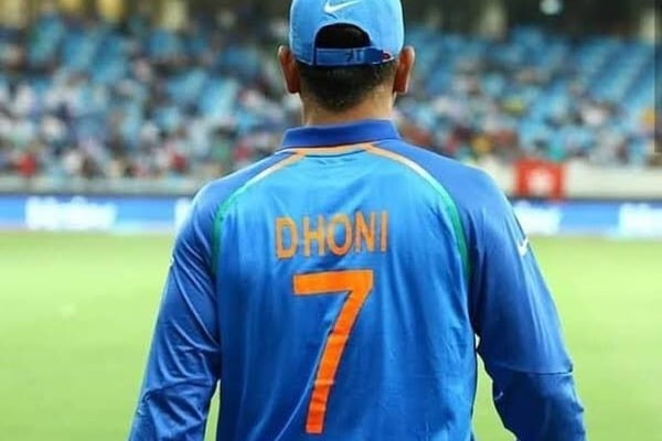 Dhoni explains reason behind his jersey number
