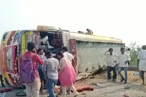 bus accident in karnataka